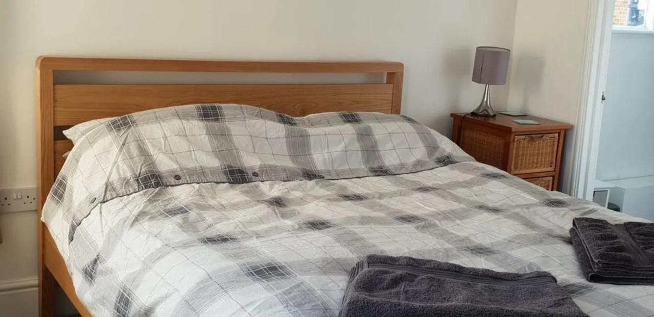 Top Floor Flat With Sea View Herne Bay Exteriör bild