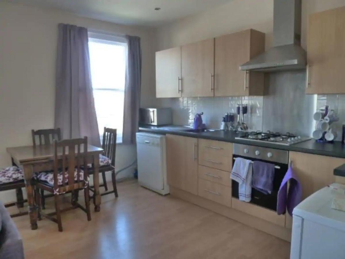 Top Floor Flat With Sea View Herne Bay Exteriör bild